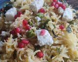 A picture of step 8 of Methi Matar Paneer Pulao.