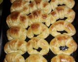 Foto del paso 6 de la receta: • Facturas de manteca 🥐 •