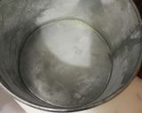 A picture of step 3 of Chocolate ganache cake.