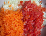 Foto del paso 1 de la receta: Huevos pericos con zanahoria