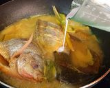 Foto langkah ke 2 dari resep Gulai Ikan Ekor Kuning.
