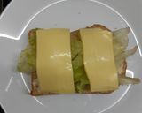 รูปขั้นตอนการทำที่ 2 ของ Bacon Egg Cheese Topping Toast