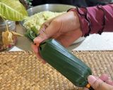 Gambar langkah 3 resipi Kuih lopes.