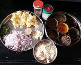 A picture of step 1 of Pyaz Aaloo Ki Khasta Kachori / onion,potato.
