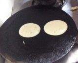 A picture of step 3 of Dora cakes.