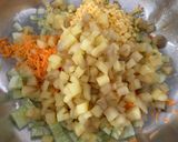 A picture of step 5 of Banana stem salad.