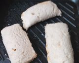 A picture of step 5 of Bread Maggi grilled patties.