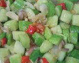 Foto langkah ke 6 dari resep 3T: Tumis Timun Tercepat😂.