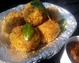 बिसी बेला भात अरांसिनी बॉल(bisi Bela bhat arancini ball recipe in hindi) रेसिपी चरण 15 फोटो