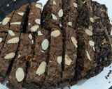 Hình bước làm 3 của món Bánh mì chuối yến mạch cacao bằng nckd