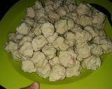 Foto langkah ke 6 dari resep Bakso Udang Anti Gagal.