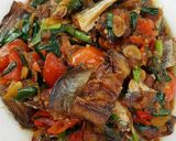 Foto langkah ke 3 dari resep Ikan Asin Kecap Pedas.