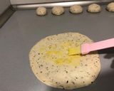 Foto del paso 10 de la receta: Panes de ajo estilo rghayef 🇲🇦