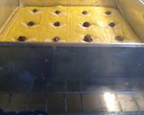 Foto langkah ke 5 dari resep Lekker Holland (Dutch Boterkoek).