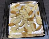 A picture of step 1 of Roasted herb ‘spring’ potatoes.