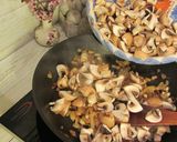 Gombás sztrapacska recept fázis 4 fotója