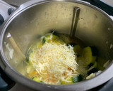 Foto del paso 4 de la receta: Crema de calabaza, calabacín y zanahoria en thermomix para cenar