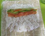 Foto del paso 6 de la receta: Sushi 🍥 a mi gusto 😌