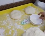 صورة لخطوة 2 من وصفة فطاير الطاوة بحشوة الأجبان