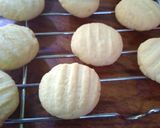 Foto langkah ke 4 dari resep Creamcheese Lemon Cookies.