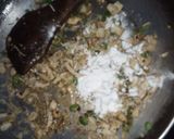 A picture of step 3 of Chicken floral patties.