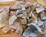 A picture of step 7 of Marinated Herring with Red Onions and Carrot Kari-Style.