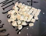 Une image de l'étape 7 de Salade marinée aux poivrons rouges, pois chiches et feta.