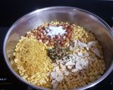 A picture of step 2 of Kolhapuri Murmura chivda (Instant Snack).