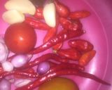 Foto langkah ke 1 dari resep Cumi sambal terasi (onthok cumi).