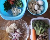 Foto langkah ke 1 dari resep Sayur sop MPASI 10+.