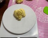 Foto langkah ke 5 dari resep Donat Klasik Ginuk-ginuk ala mba Rhinie’s Kitchen.