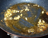 Foto del paso 2 de la receta: Espaguetis con champiñones y langostinos