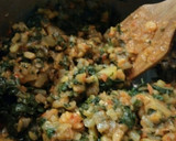 Foto del paso 3 de la receta: Acelgas con patatas a la extremeña