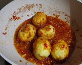 Foto langkah ke 4 dari resep Telur Balado Pedas Manis.