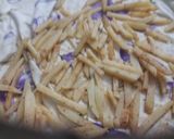 A picture of step 4 of Frozen masala fries.