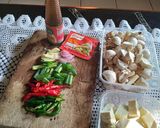 Foto langkah ke 1 dari resep Tumis Tahu Jamur.