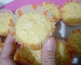 Foto langkah ke 6 dari resep Cheese Custard Muffin.