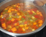 Foto del paso 3 de la receta: Dorada en sopa