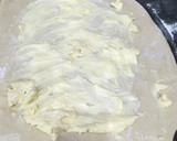 Foto del paso 3 de la receta: Medialunas de manteca