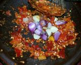 Foto langkah ke 1 dari resep Cumi Hitam Bumbu Uleg.