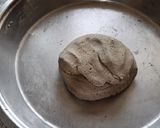 A picture of step 2 of Bajra Bhakri with seasome seeds.