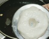 A picture of step 4 of Medu vada.
