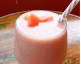 A picture of step 4 of Baobab Milk Cocktail.