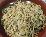 Foto del paso 5 de la receta: Tallarines con salsa de pesto de calabacín y requesón 🍝