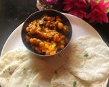 A picture of step 4 of Mini Rice Pathiri.
