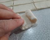 Foto del paso 2 de la receta: Cuernitos de grasa