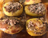 Foto del paso 5 de la receta: Patatas rellenas de carne al horno