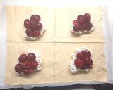 Túrós-meggyes batyú🍒 recept fázis 2 fotója