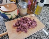 Foto del paso 1 de la receta: Riñones de cordero con vino dulce Bueniiiisimo