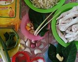 Foto langkah ke 1 dari resep Soto Ceker.